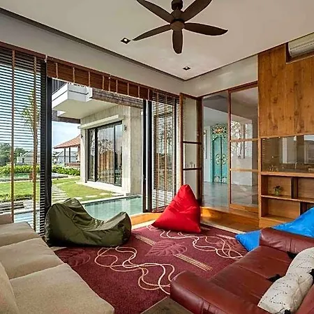 Ardiya 4 Bedroom Infinity Pool Dh23